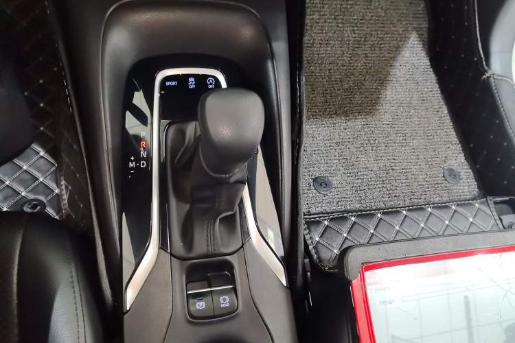 Used Toyota Levin 2019 185T CVT Luxury Edition China VI Standard