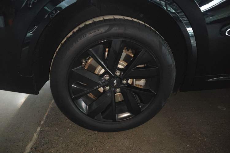 Used Li Auto L8 2023 Air model