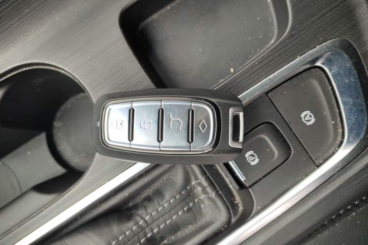 Used Buick Velite 6 2024 450km Range Commuter Version