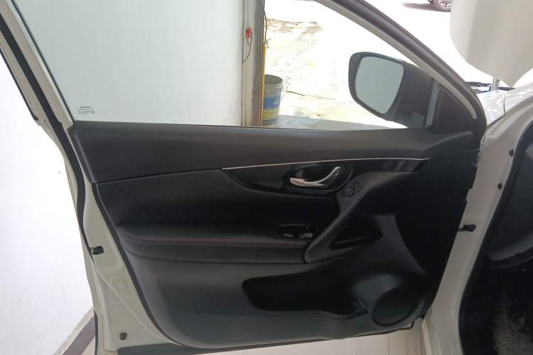 Used Nissan Qashqai 2017 2.0L CVT Smart Enjoyment Version China V Standard
