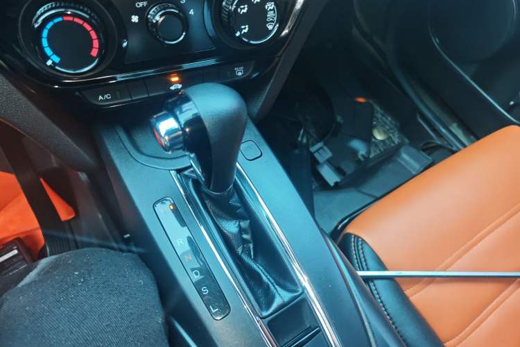 Used Honda XR-V 2015 1.5L LXi CVT Classic Edition