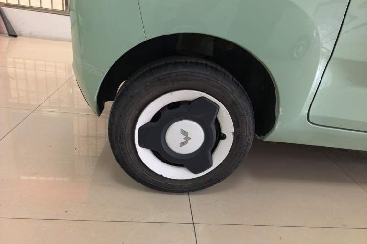 Used Wuling Hongguang MINIEV 2021 Macaron Premium Model – Lithium Iron Phosphate