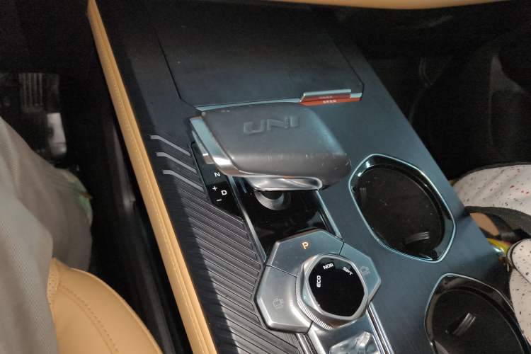 Used Changan UNI-K 2021 2.0T Prestige Edition
