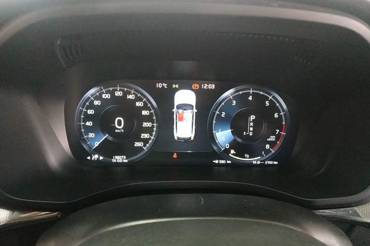 Used Volvo XC60 2019 T5 4x4 Smart & Dynamic Sport Edition China VI Standard
