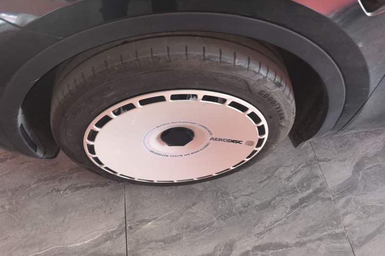 Used Tesla Model Y 2023 Rear-Wheel-Drive Version