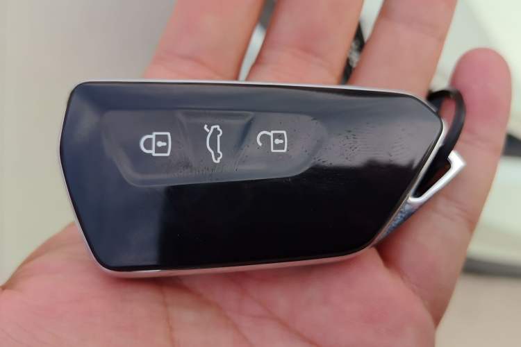 Used Volkswagen ID.7 VIZZION 2024 AIR model
