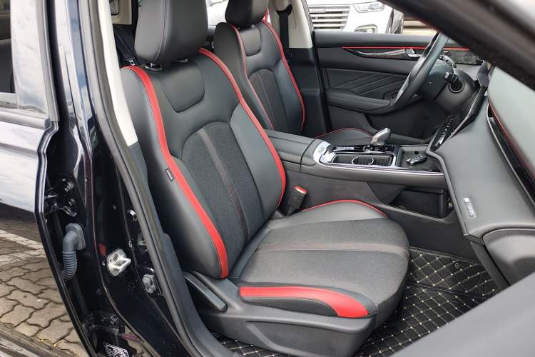 Used Dongfeng Aeolus Yixuan MAX 2024 1.5T Luxury Edition
