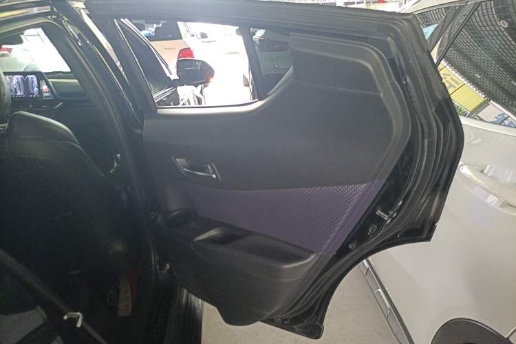 Used Toyota C-HR 2020 2.0L Leading Edition
