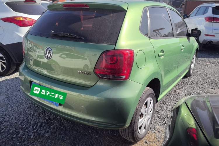 Used Volkswagen Polo 2013 1.4L Manual Fashion Edition