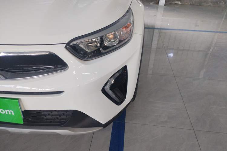 Used Kia kx1 Stonic 2021 1.4L CVT Fun Edition
