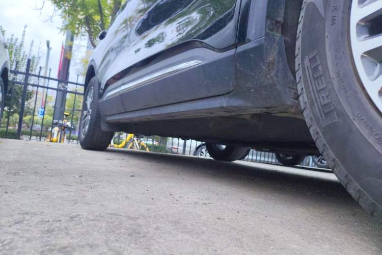 Used Ford Escape 2020 EcoBoost 245 Two-Wheel-Drive Titanium Edition