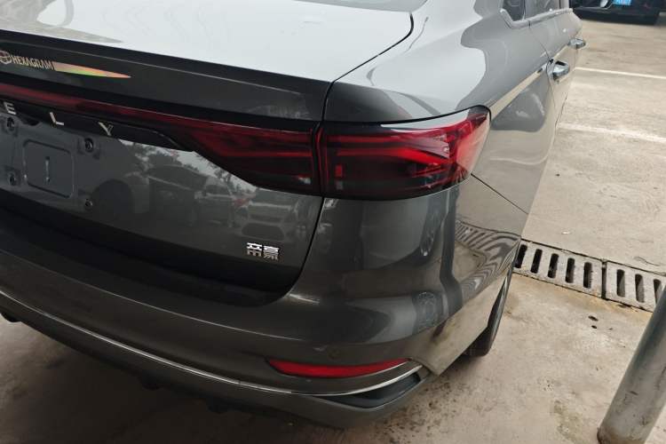 Used Geely Auto Emgrand 2022 4th Generation 1.5L CVT Flagship Model