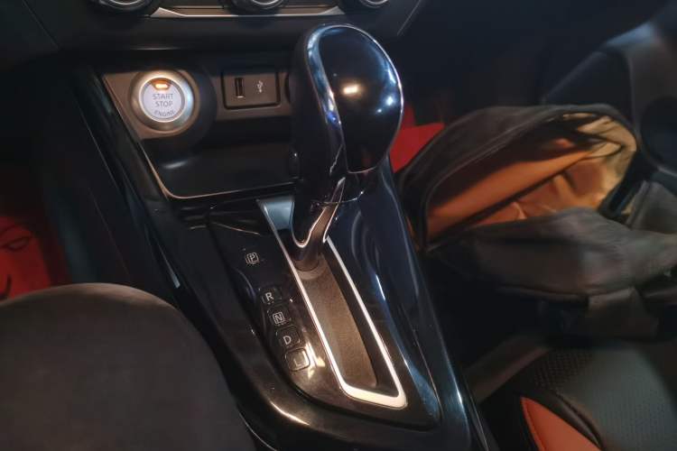 Used Nissan Lannia 2021 1.6L CVT Smart Connect Smart Cool Edition
