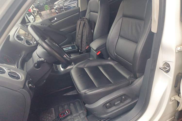 Used Volkswagen Tiguan L 2013 1.8 TSI Automatic Two-Wheel Drive Comfort Edition