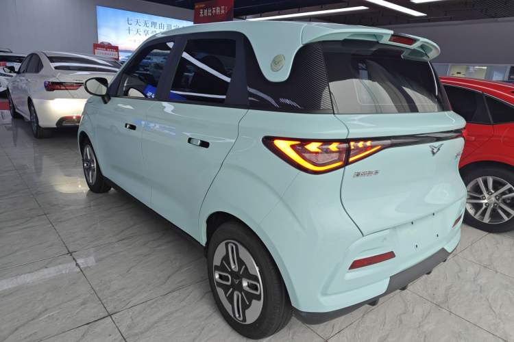 Used Cowin October 2025 Mate 410 km Surfing Edition
