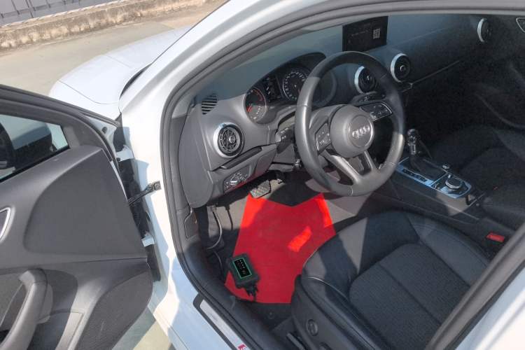 Used Audi A3 2020 Limousine 35 TFSI Fashion Edition China VI Emission Standard