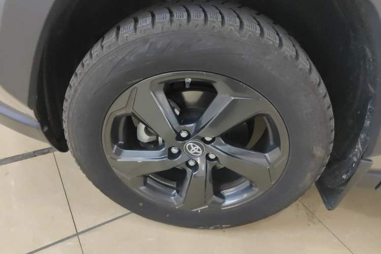 Used Toyota RAV4 2022 2.0L CVT 4x4 Style Plus Edition
