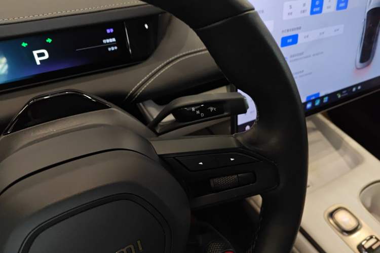 Used  SU7 2024 Four-Wheel Drive Ultra-Long Range Advanced Intelligent Driving Max Edition