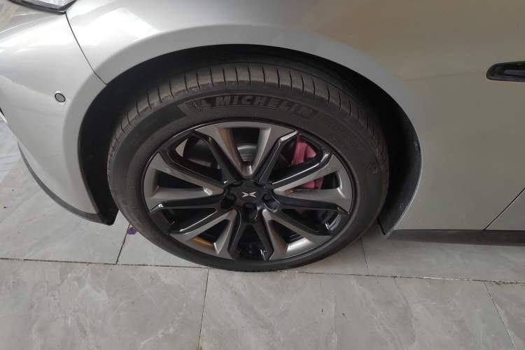 Used XPeng P7 2022 670E+
