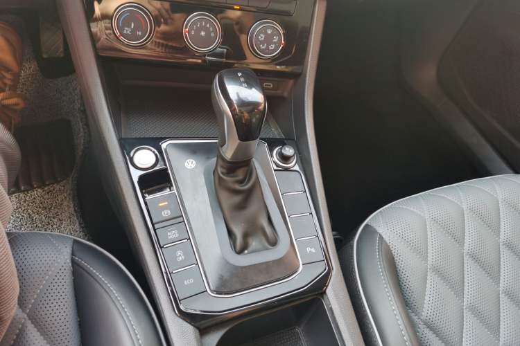 Used Volkswagen Sagitar 2025 Revised 300TSI DSG Excellence Edition