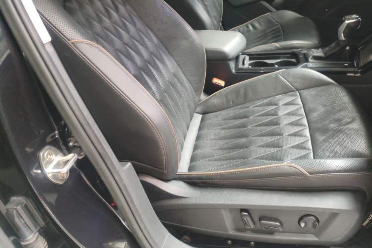 Used Volkswagen Passat 2019 330TSI Luxury Edition China V Standard