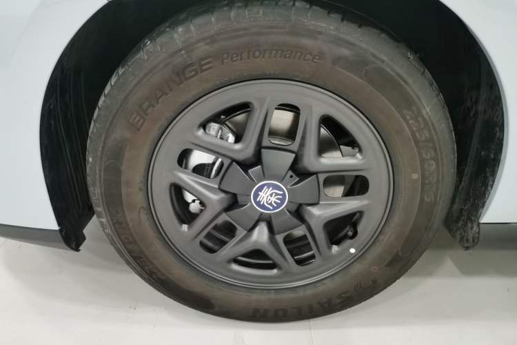 Used BYD Qin PLUS 2025 DM-i Smart Drive 55KM Leading Model
