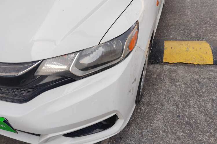 Used Honda Fit 2018 1.5L CVT Comfort Sunroof Version
