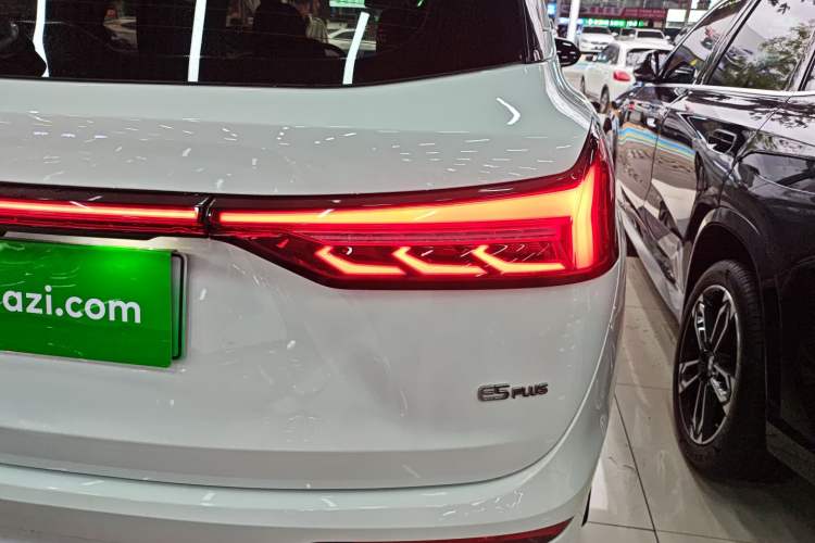 Used  E5 PLUS 2025 165 km Long-Range Version 7 Seats
