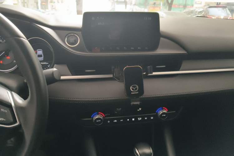 Used Mazda Atenza 2020 2.0L Blue Sky Fashion Edition
