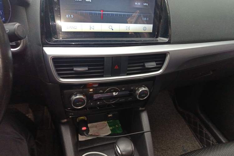 Used Mazda CX-5 2015 2.0L Automatic Two-Wheel Drive Urban Version