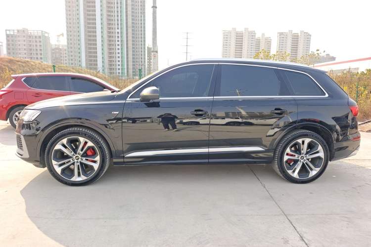 Used Audi Q7 2022 55 TFSI quattro S line Prestige Edition
