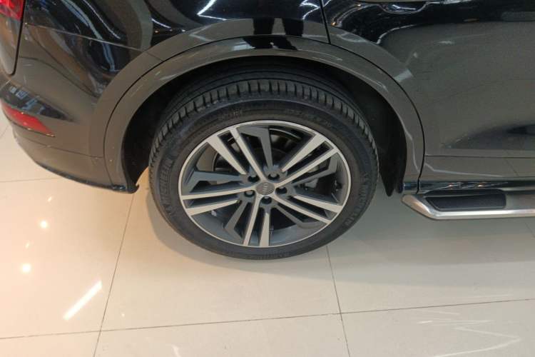 Used Audi Q5L 2020 Updated 40 TFSI Prestige Fashion Edition