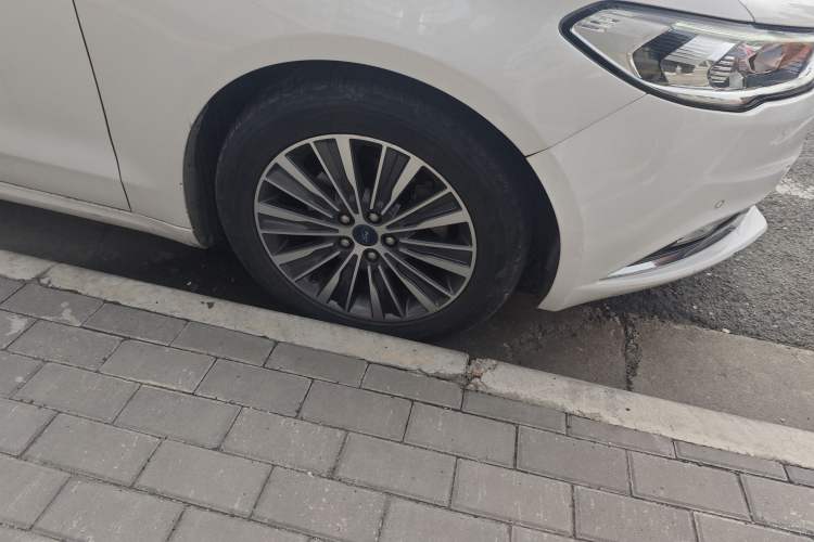 Used Ford Mondeo 2017 EcoBoost 200 Luxury Model