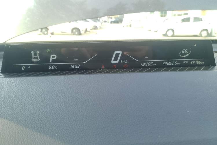 Used NETA V 2022 Chao 300 Lite Lithium Iron Phosphate
