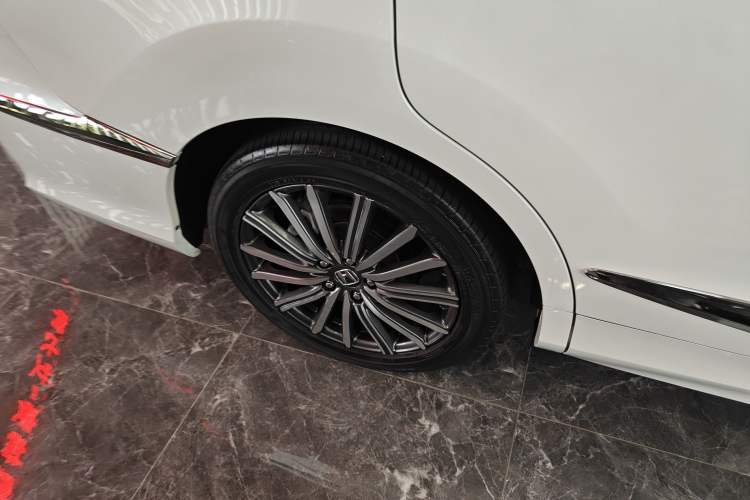 Used Honda Elysion 2022 2.0L eHEV Prestige Edition