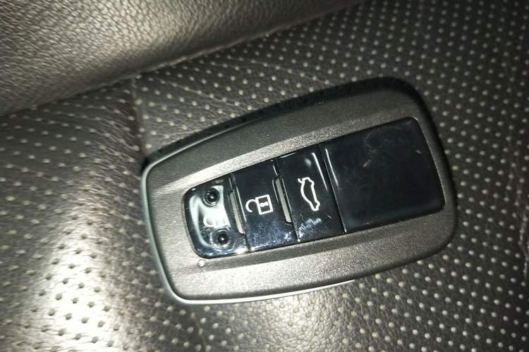 Used Toyota Prado 2019 3.5L Automatic TX-L Deluxe Edition
