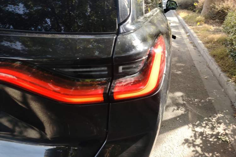 Used Nio ES8 2020 415 km Range 6-Seater Version
