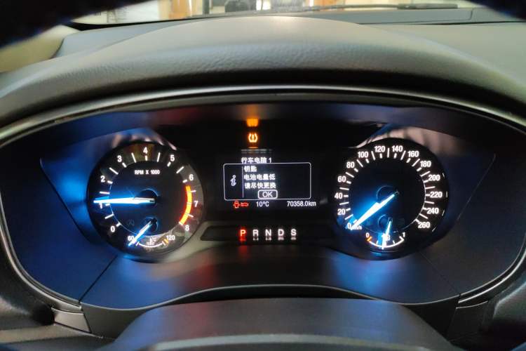 Used Ford Mondeo 2018 EcoBoost 180 Smart Control Fashion Model China VI Standard
