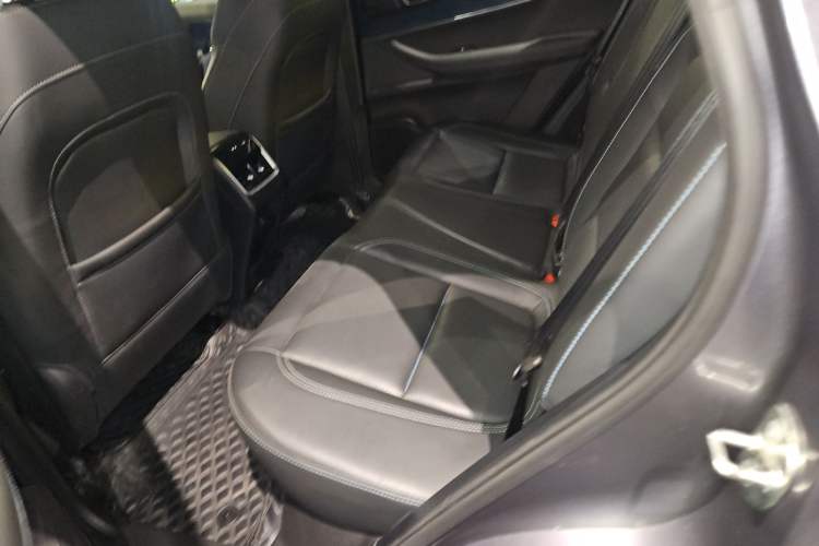 Used Chery Tiggo 7 PLUS 2021 Kunpeng Edition 1.6 TGDI DCT Prestige Model
