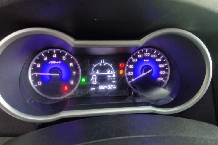 Used Dongfeng Aeolus AX3 2016 1.5L Manual Shangkue Model
