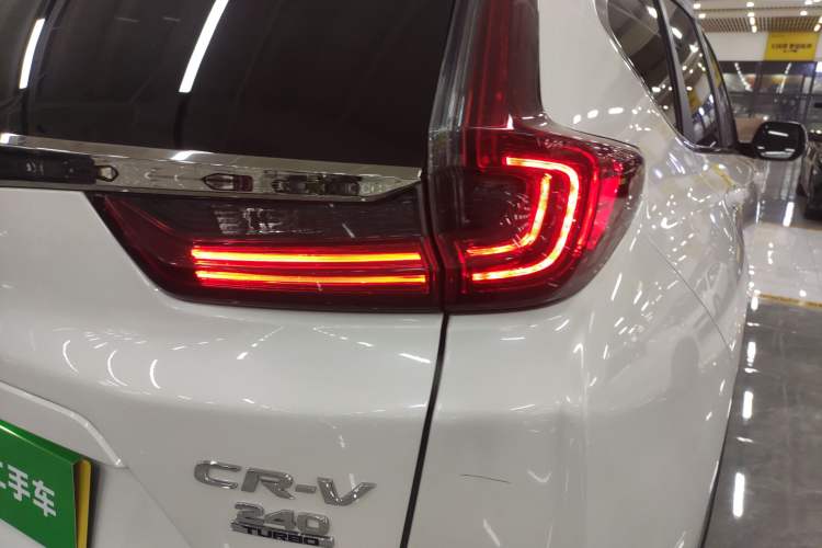 Used Honda CR-V 2021 240TURBO CVT Two-Wheel Drive Urban Edition