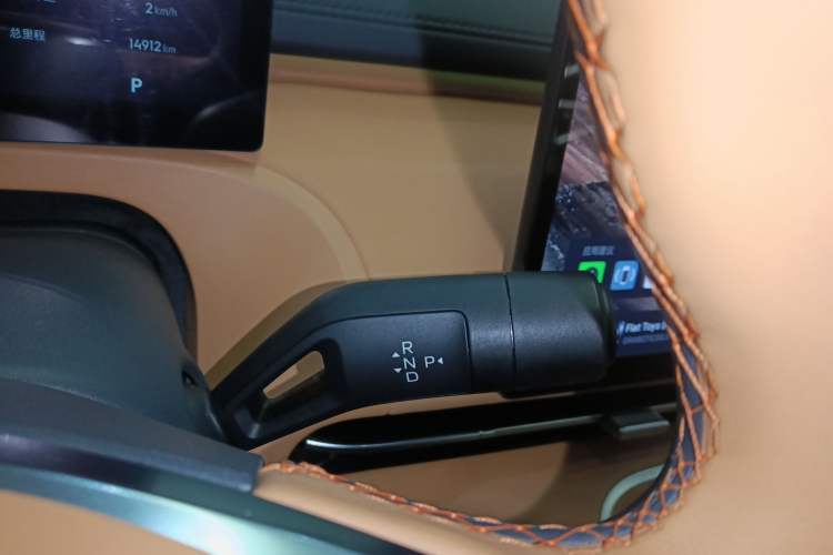 Used  Galaxy Xingjian 7 EM-i 2025 120km Flagship Edition
