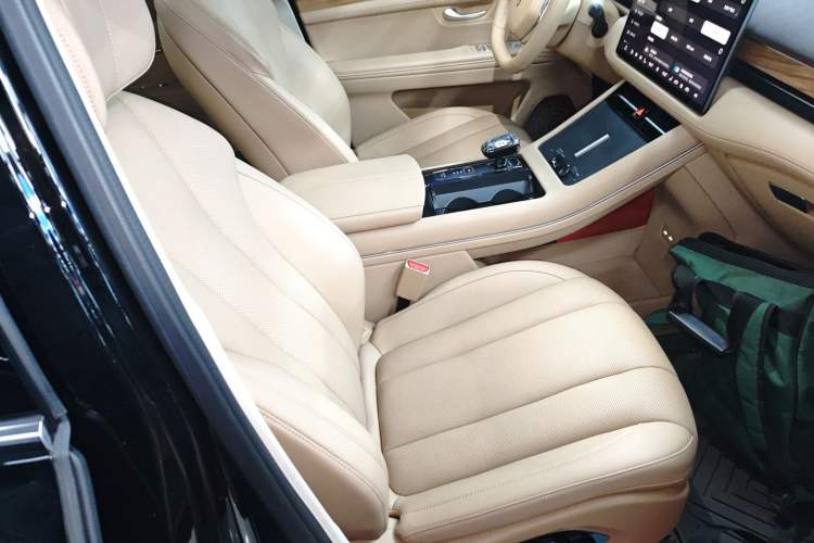 Used Hima AITO M7 2024 1.5T Intelligent Driving 4WD Pro Edition 5 Seats
