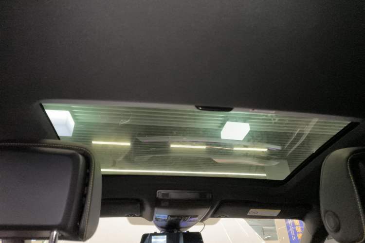 Used Volkswagen FAW-Volkswagen CC 2023 380TSI Striking Edition
