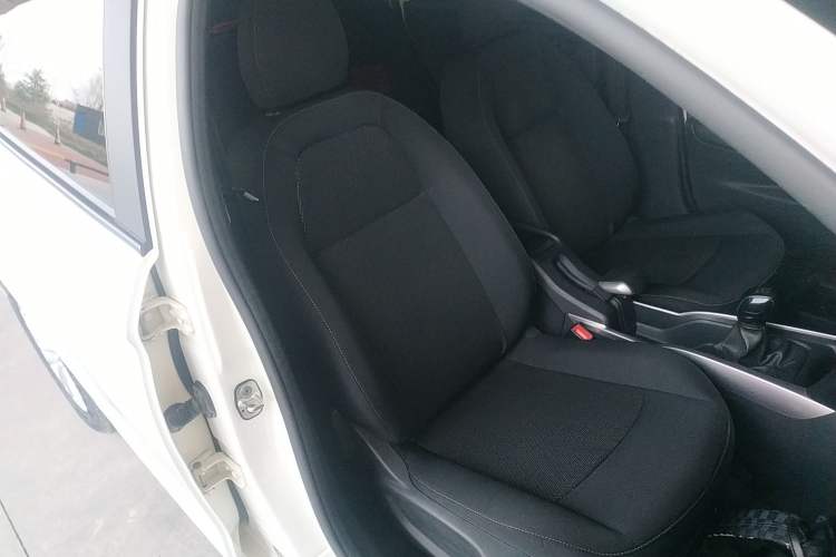 Used Peugeot 301 2018 1.6L Manual Comfort Edition
