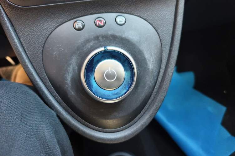 Used ORA Black Cat 2021 301 km Basic Version