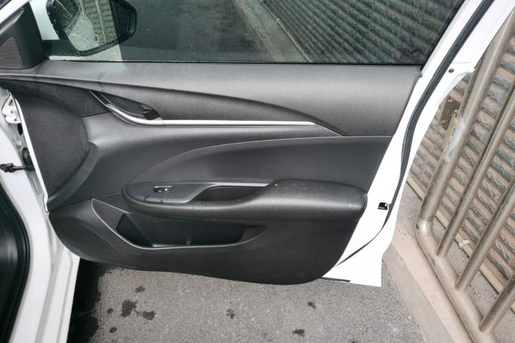 Used Buick GT 2019 18T Automatic Connected Elite Model China VI Standard
