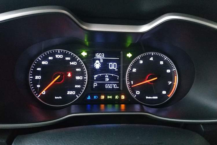 Used MG ZS 2017 1.5L Automatic Luxury Internet Edition