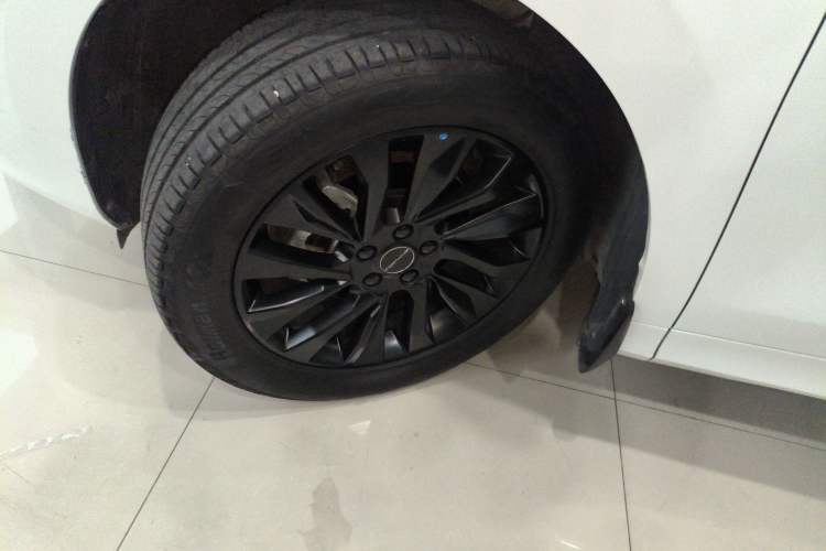 Used FORTHING T5 EVO 2021 1.5TD DCT Diamond Edition
