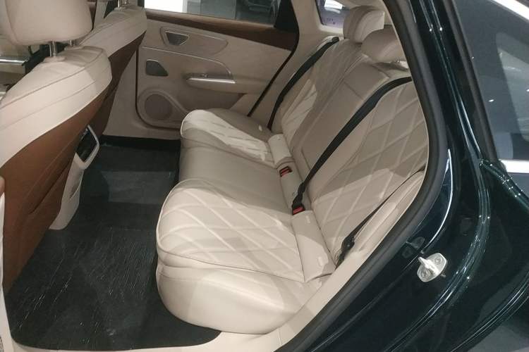 Used Chery Fulwin A9L 
